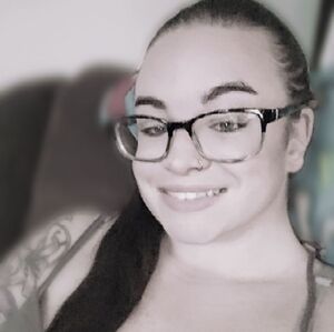 Meet your Posher, Jillian